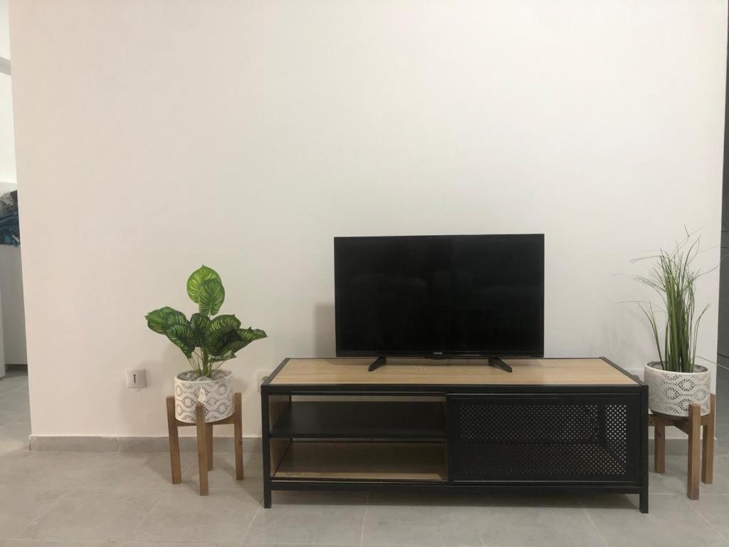 Rdc - Appartement F3 Villiers Le Bel 95 Proche De Paris Roissy Eksteriør billede